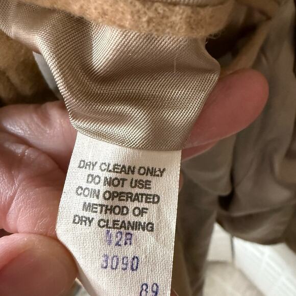 Timeless Tan Sport Coat with Notch Lapels 100% Camel Hair - Picture 7 of 8